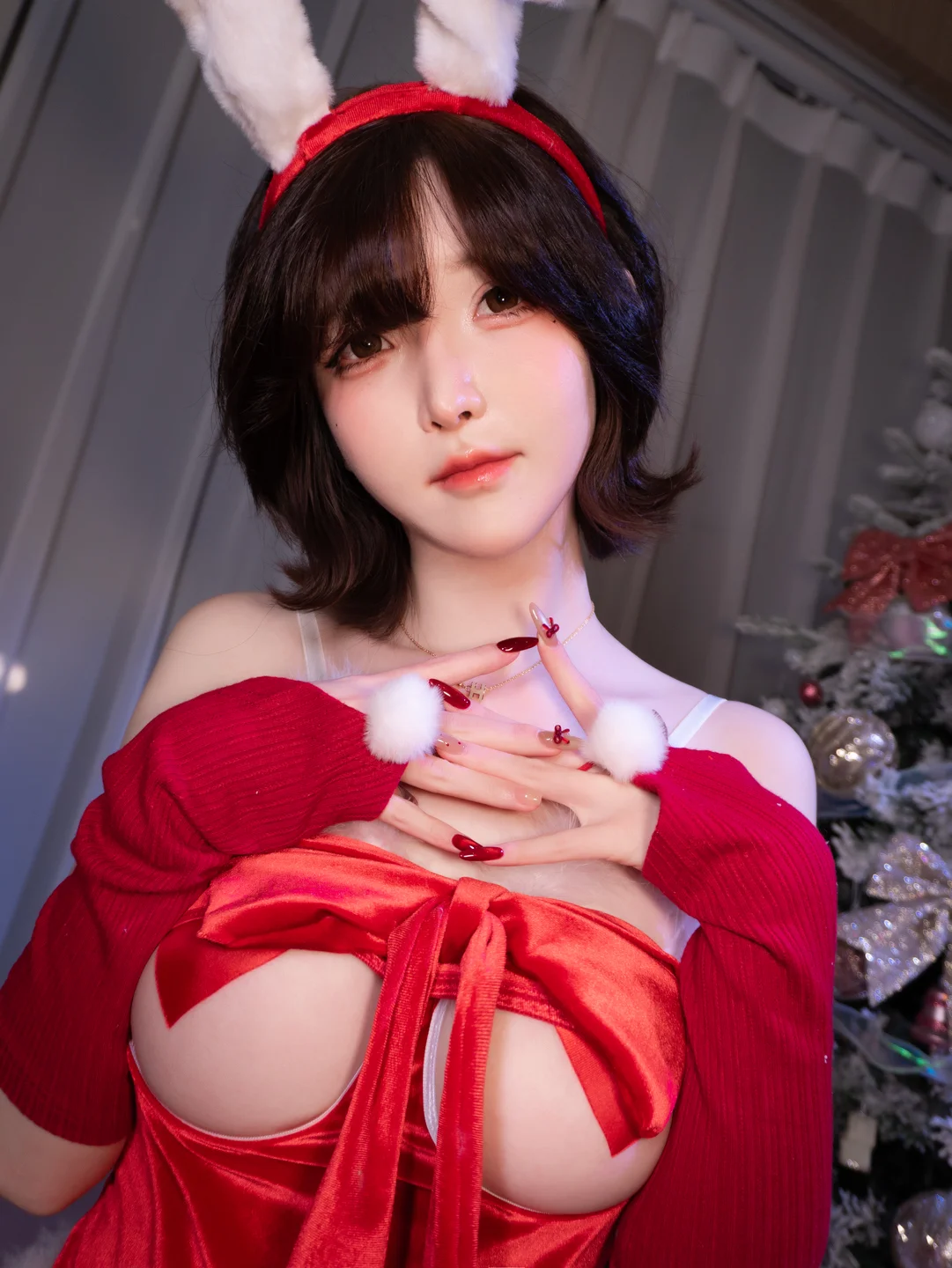 一小央泽 - 2025圣诞限定拆礼物 [75P,2V-1.83GB] tg@simisebaisi 【丝足阁】065.webp